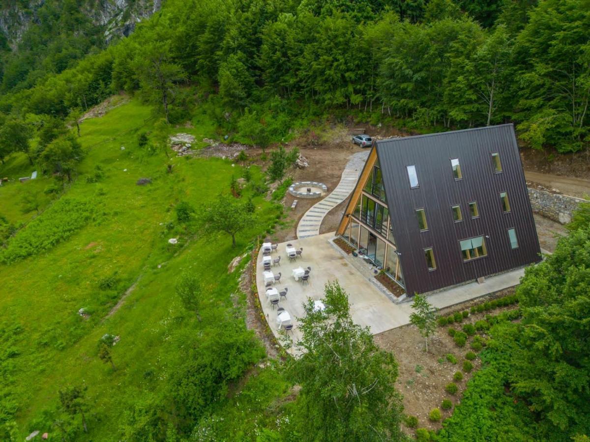 Vidis Chalet Boutique Hotel Theth Bagian luar foto