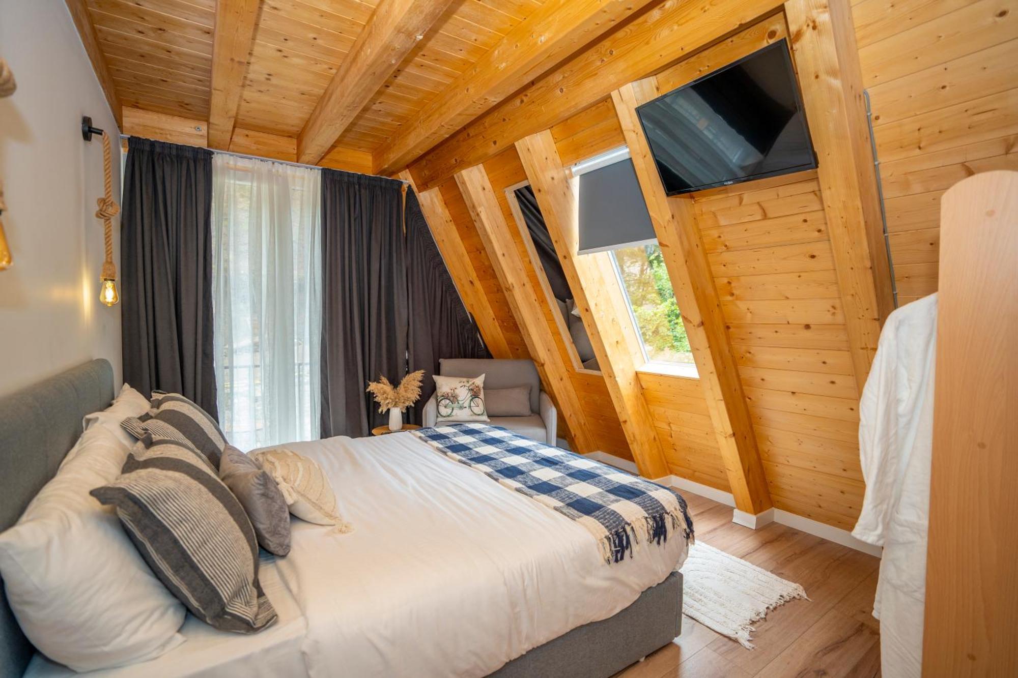 Vidis Chalet Boutique Hotel Theth Bagian luar foto