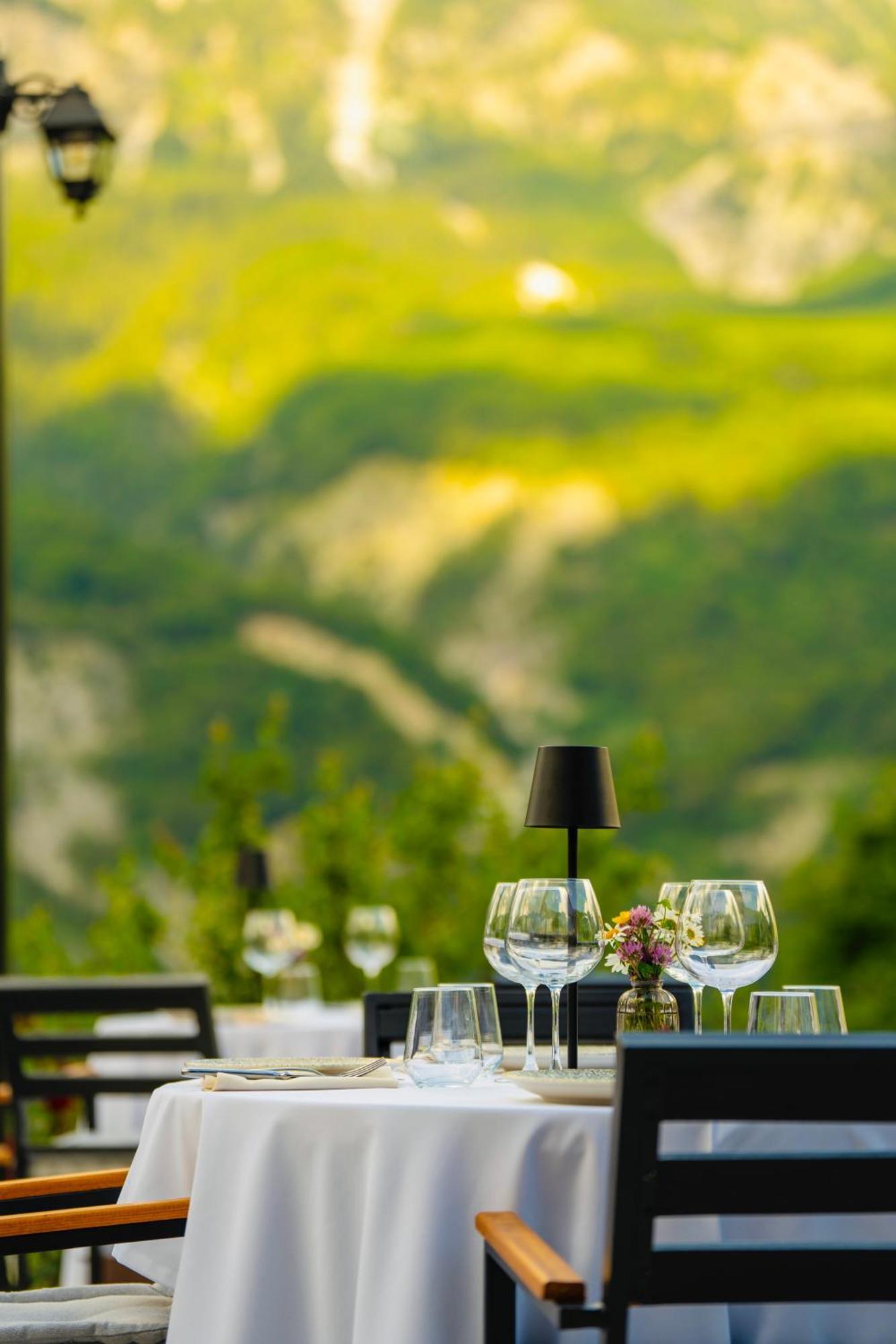 Vidis Chalet Boutique Hotel Theth Bagian luar foto