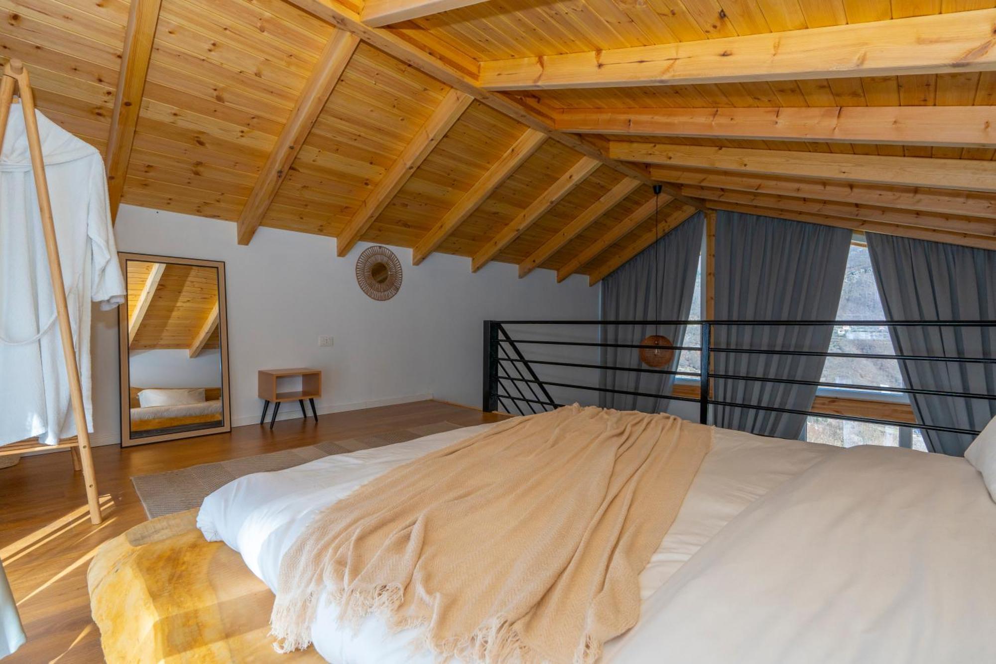 Vidis Chalet Boutique Hotel Theth Bagian luar foto